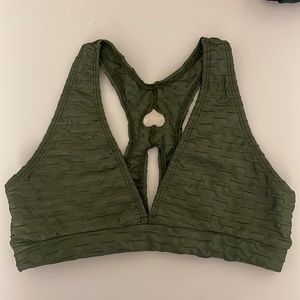 Booty by Brabants Chrome Green Deep V Top Sports Bra OSFM